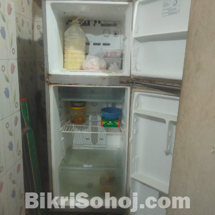 Sumsung Fridge Sell